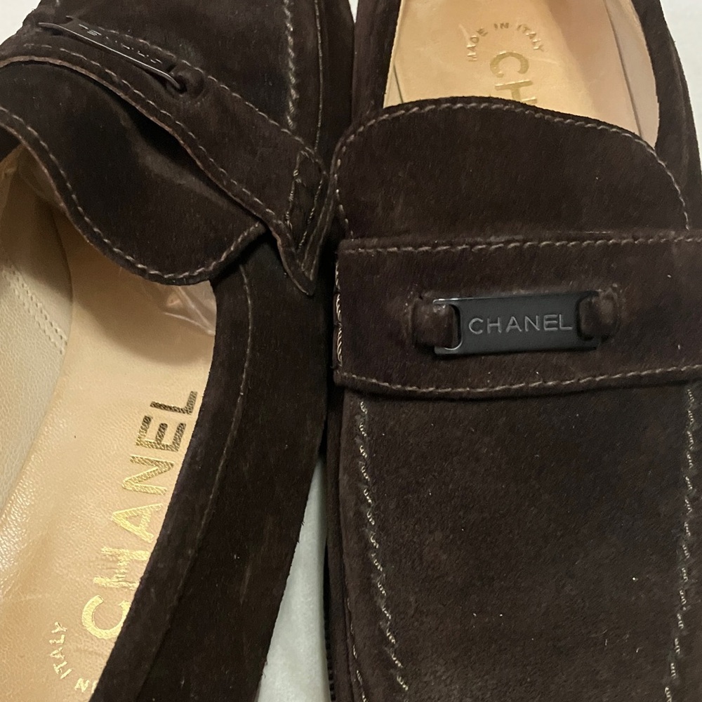 CHANEL Brown Loafers - Picture 2 of 6